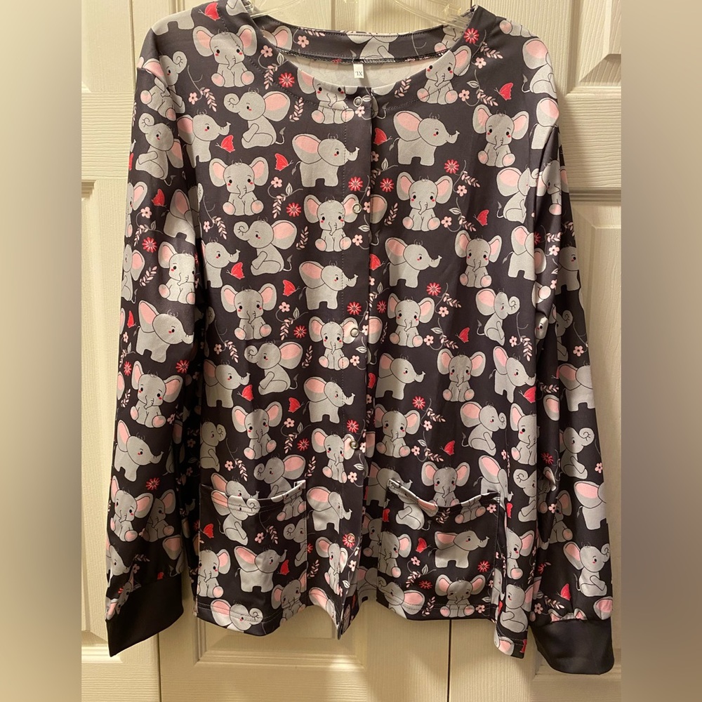 Scrub jacket size x-large. New without tags.